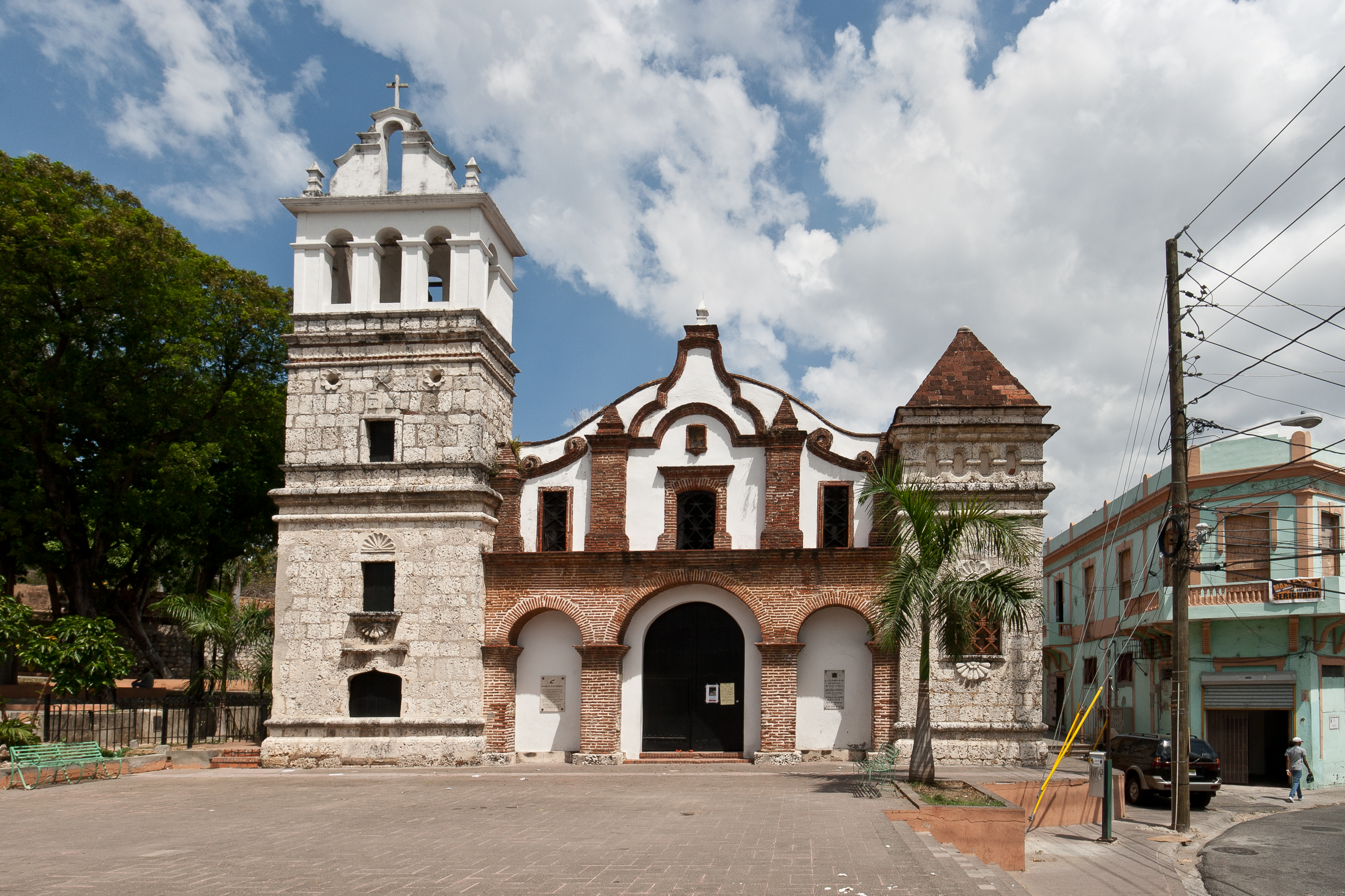 dominikanische_republik_santo_domingo_strand_juan_dolio_bus_04